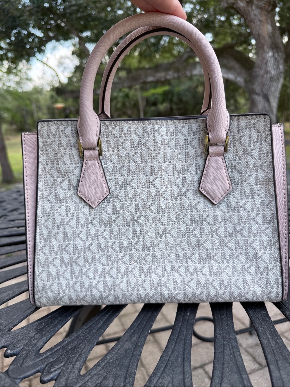 Michael Kors Hope Medium Signature Logo Satchel Bag – Powder Blush / Pink - Picture 3 of 13